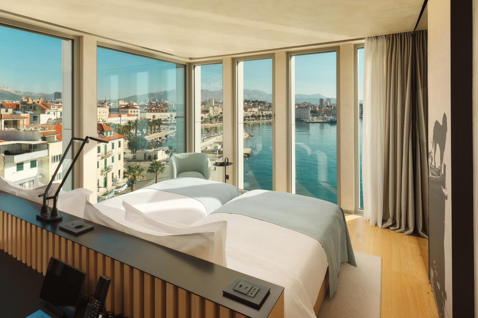 Hotel Ambasador 5*